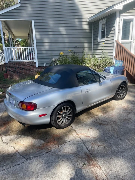 2000 Mazda NB MX-5 Miata - Image 4 of 4