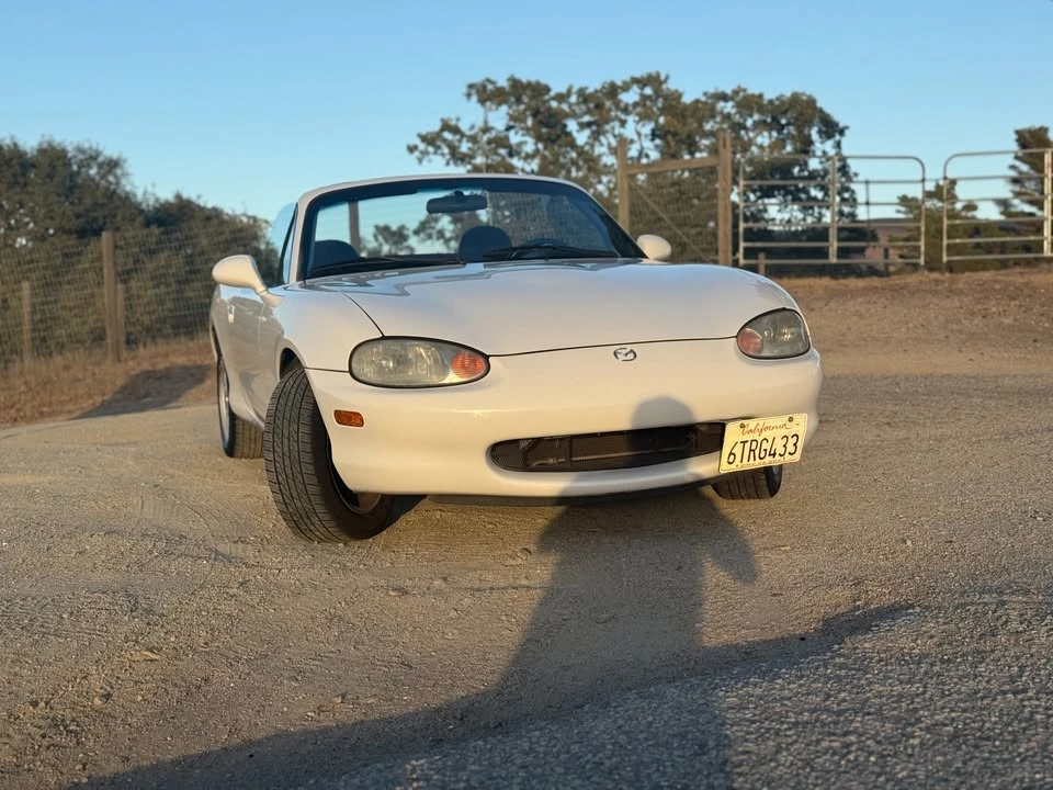 2000 Mazda NB MX-5 Miata - Image 6 of 19