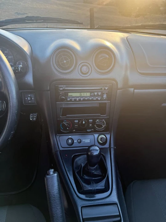 2000 Mazda NB MX-5 Miata - Image 10 of 19