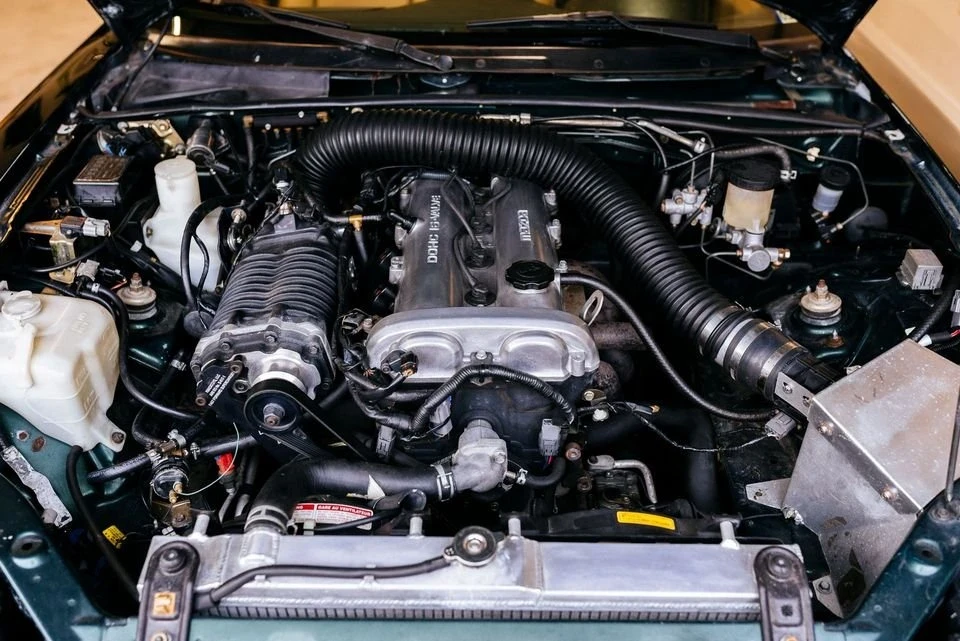 2000 Mazda NB MX-5 Miata - Image 11 of 12