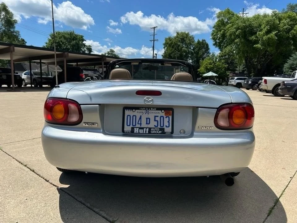 2000 Mazda NB MX-5 Miata - Image 6 of 20