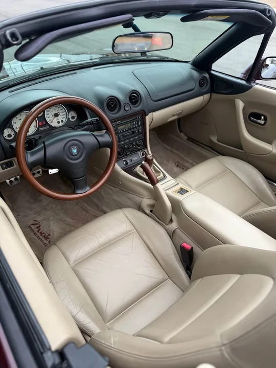 2000 Mazda NB MX-5 Miata - Image 14 of 16