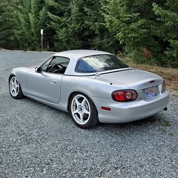 2000 Mazda MX-5 Miata