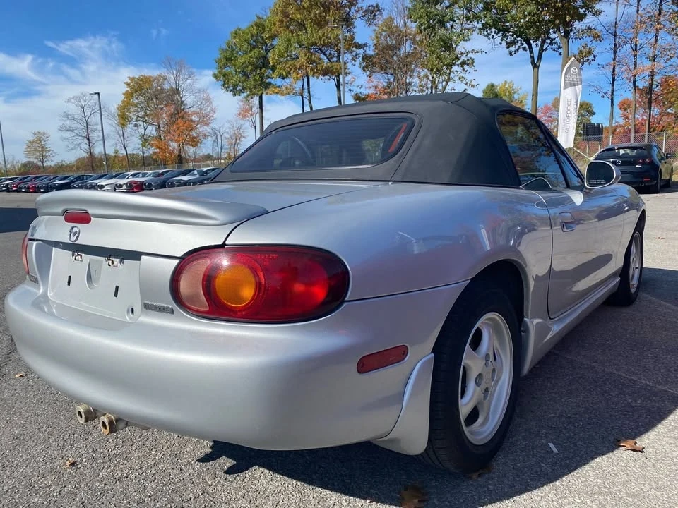 2000 Mazda NB MX-5 Miata - Image 3 of 10