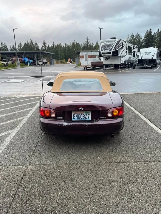 2000 Mazda NB MX-5 Miata - Image 6 of 13