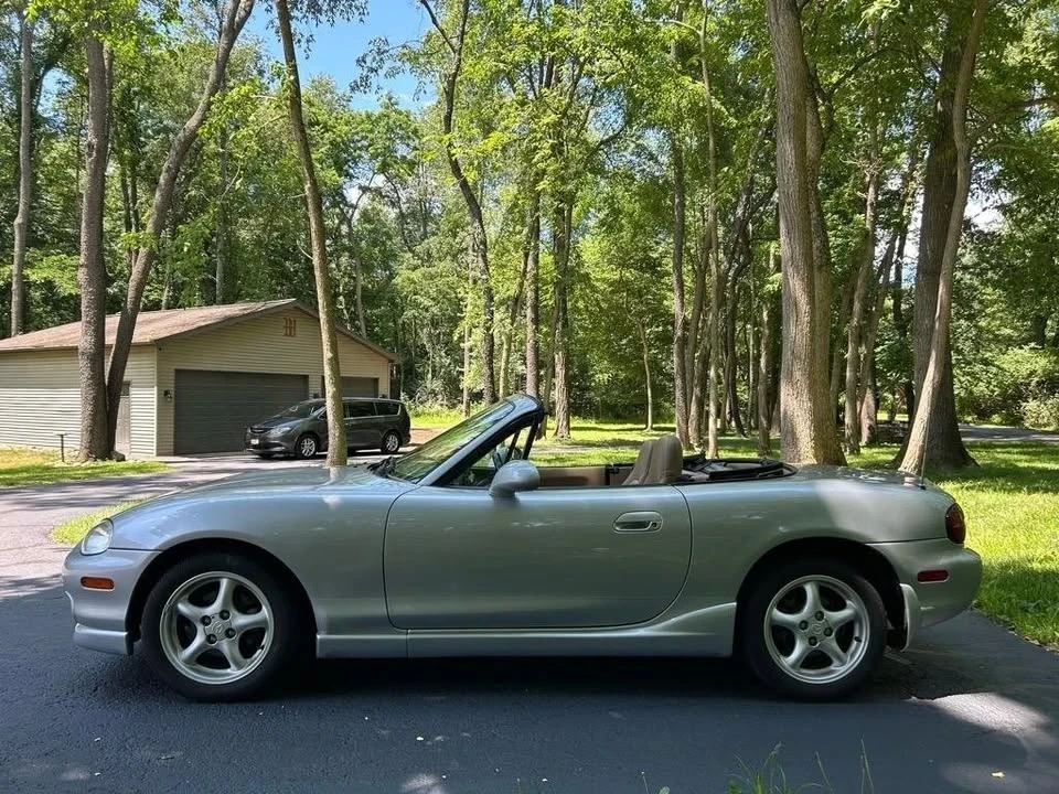 2000 Mazda NB MX-5 Miata - Image 16 of 20
