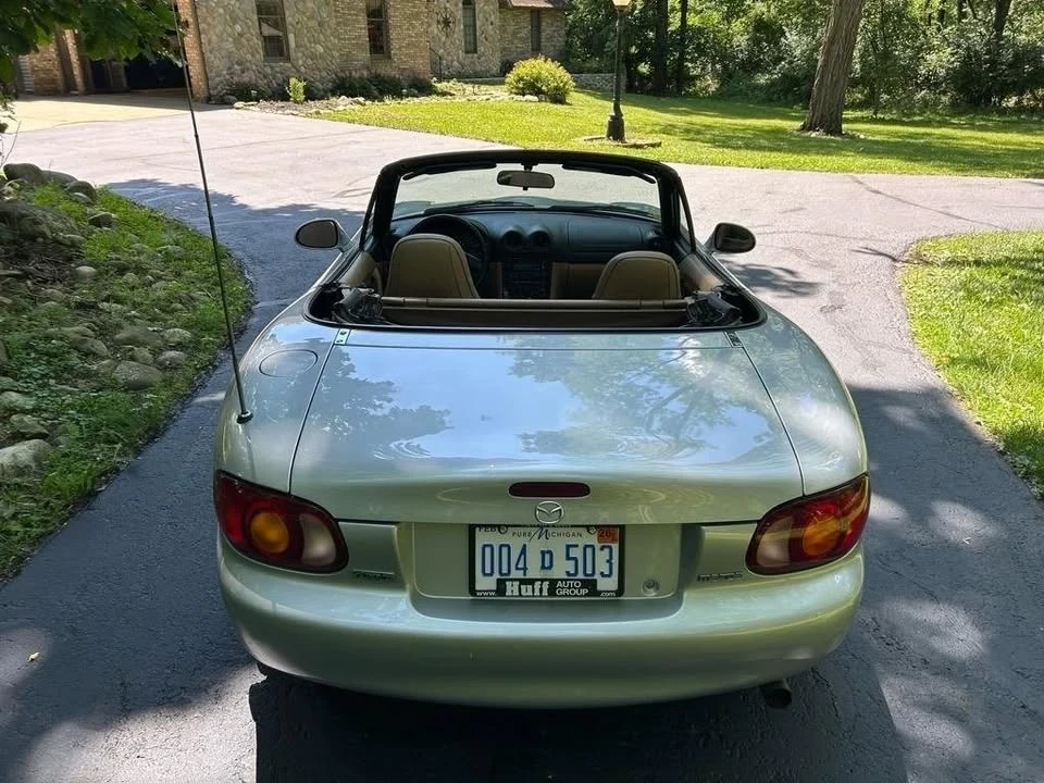 2000 Mazda NB MX-5 Miata - Image 18 of 20