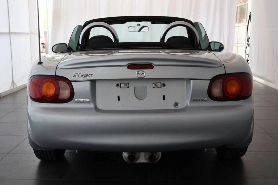 2000 Mazda NB MX-5 Miata - Image 19 of 20