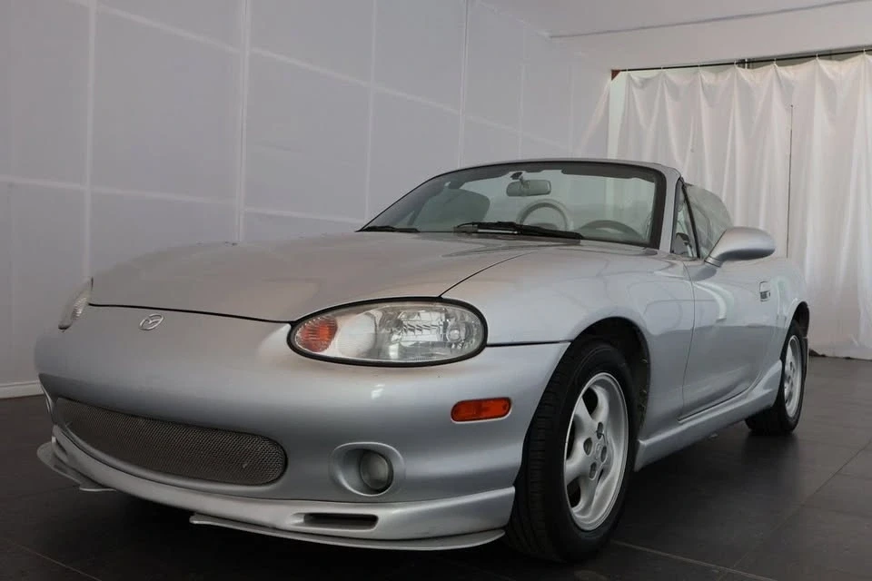 2000 Mazda NB MX-5 Miata - Image 3 of 20