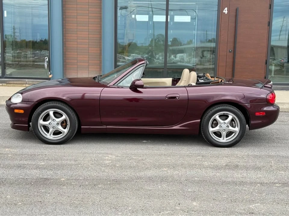 2000 Mazda NB MX-5 Miata - Image 4 of 16