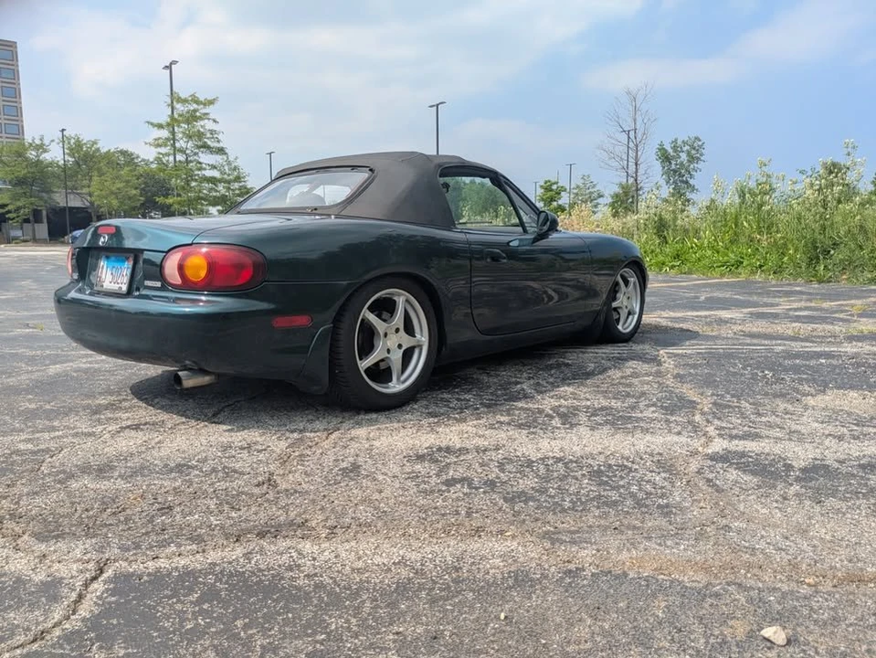 2000 Mazda NB MX-5 Miata - Image 9 of 12