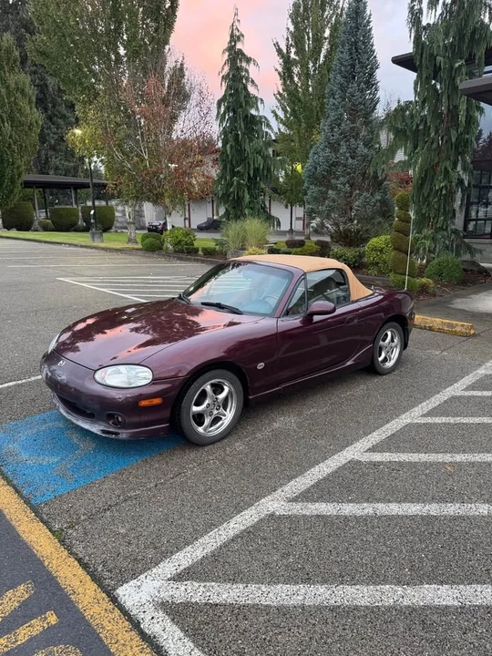 2000 Mazda NB MX-5 Miata - Image 7 of 9