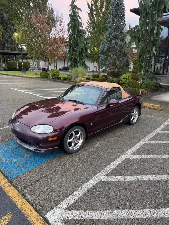 2000 Mazda NB MX-5 Miata - Image 6 of 9