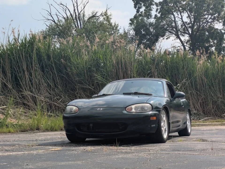 2000 Mazda NB MX-5 Miata - Image 6 of 12