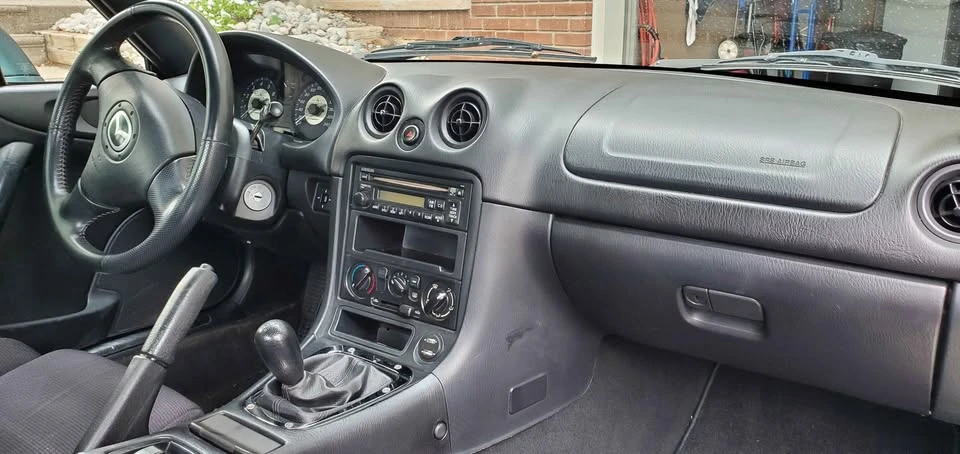 2000 Mazda NB MX-5 Miata - Image 4 of 5