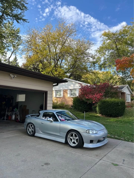 2000 Mazda NB MX-5 Miata - Image 8 of 9