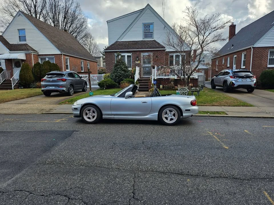 2000 Mazda NB MX-5 Miata - Image 5 of 8