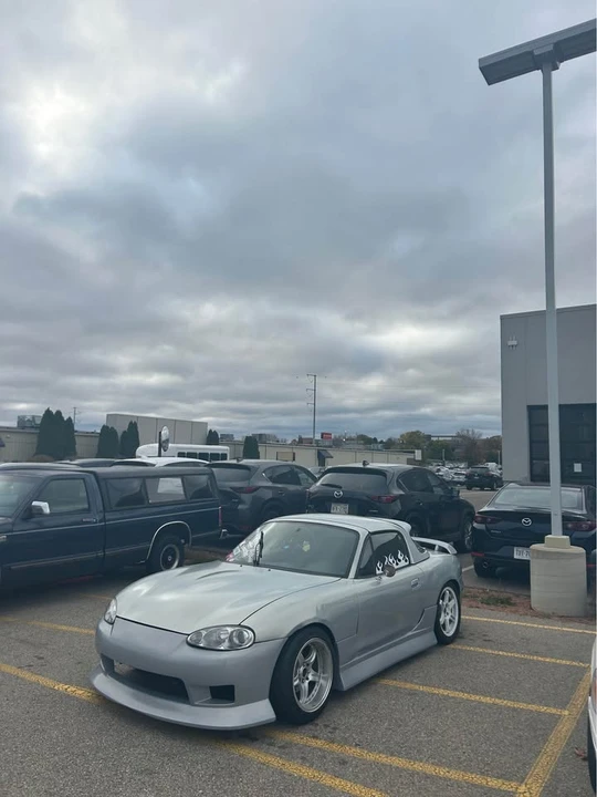 2000 Mazda NB MX-5 Miata - Image 6 of 9