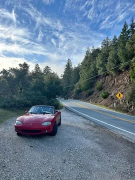 2000 Mazda MX-5 Miata