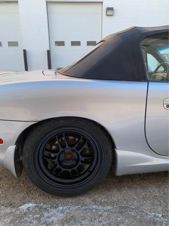 2000 Mazda NB MX-5 Miata - Image 6 of 8