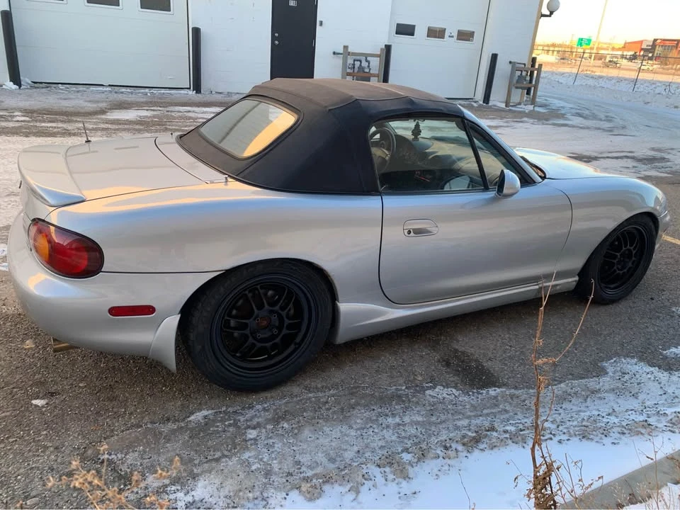 2000 Mazda NB MX-5 Miata - Image 2 of 8