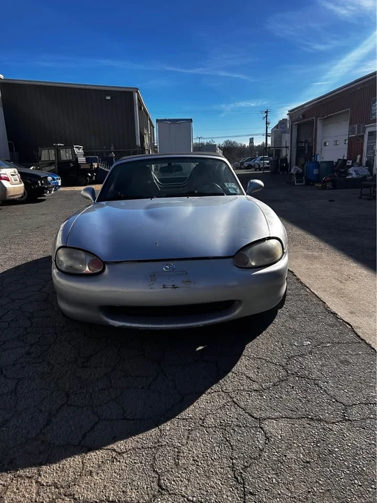 2000 Mazda NB MX-5 Miata - Image 3 of 13
