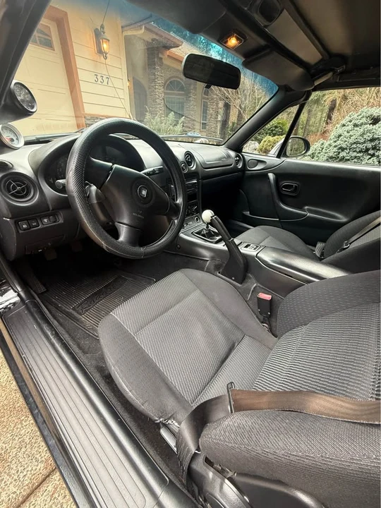 2000 Mazda NB MX-5 Miata - Image 4 of 13