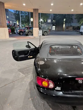 2000 Mazda MX-5 Miata