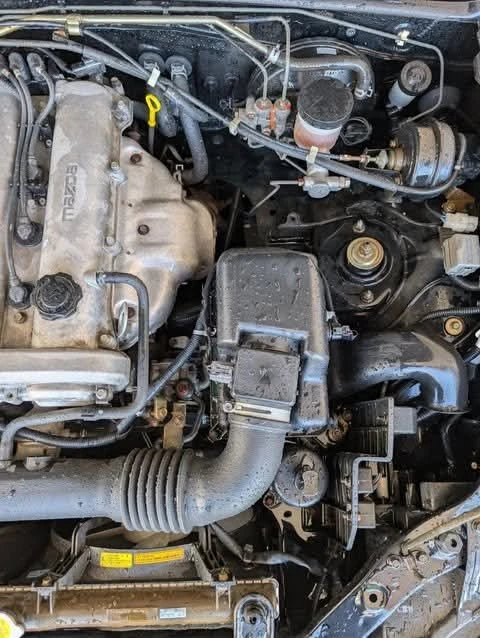 2000 Mazda NB MX-5 Miata - Image 6 of 10