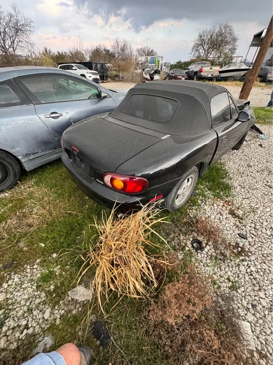 2000 Mazda NB MX-5 Miata - Image 13 of 15