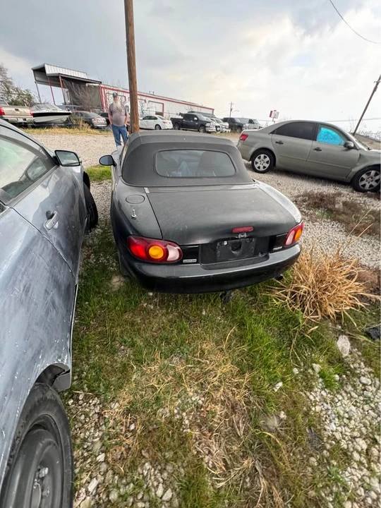 2000 Mazda NB MX-5 Miata - Image 12 of 15