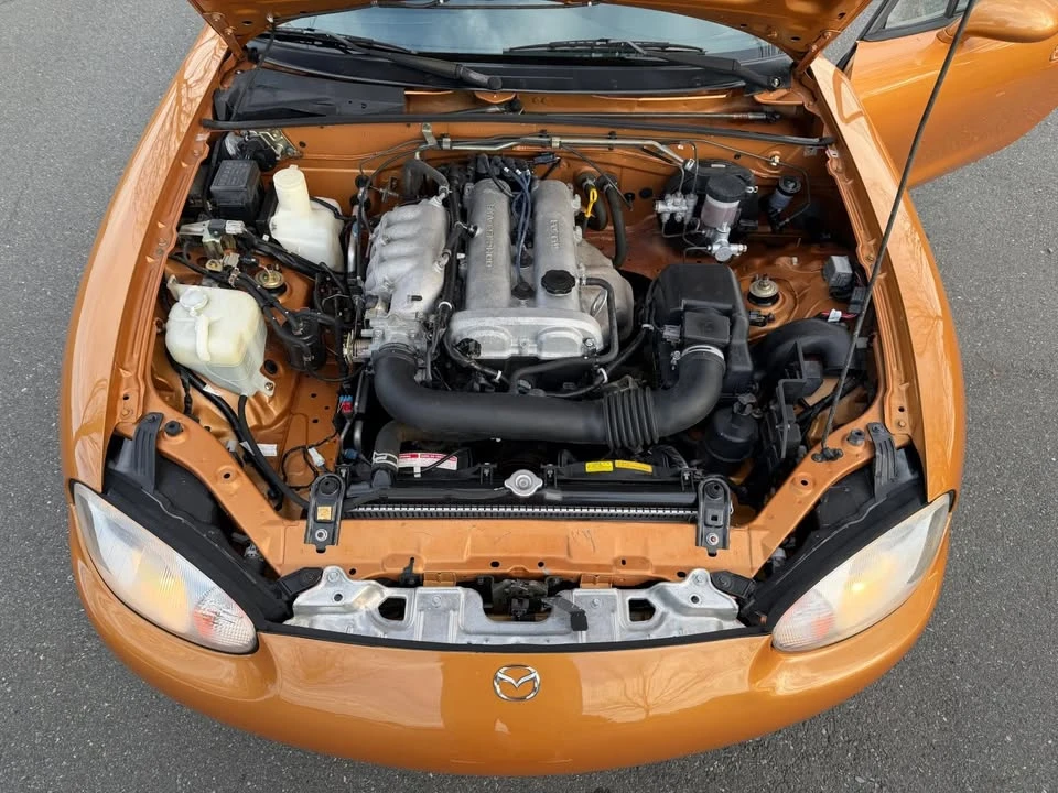 2000 Mazda NB MX-5 Miata - Image 13 of 15
