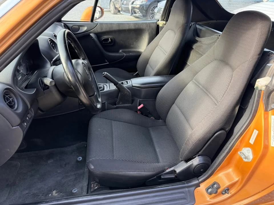 2000 Mazda NB MX-5 Miata - Image 8 of 15