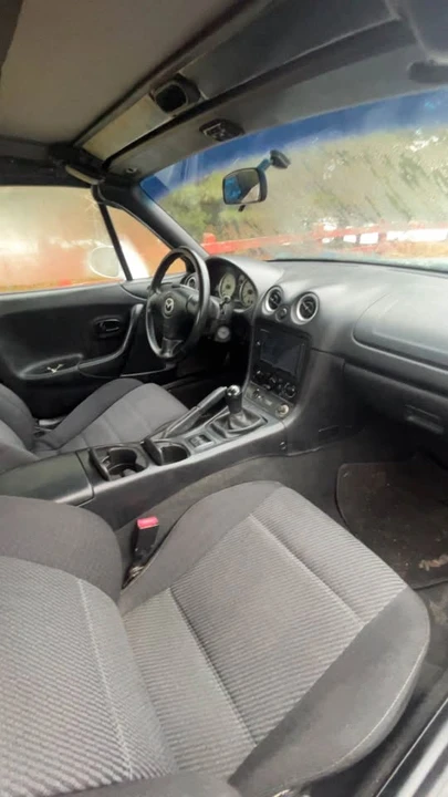 2000 Mazda NB MX-5 Miata - Image 3 of 3