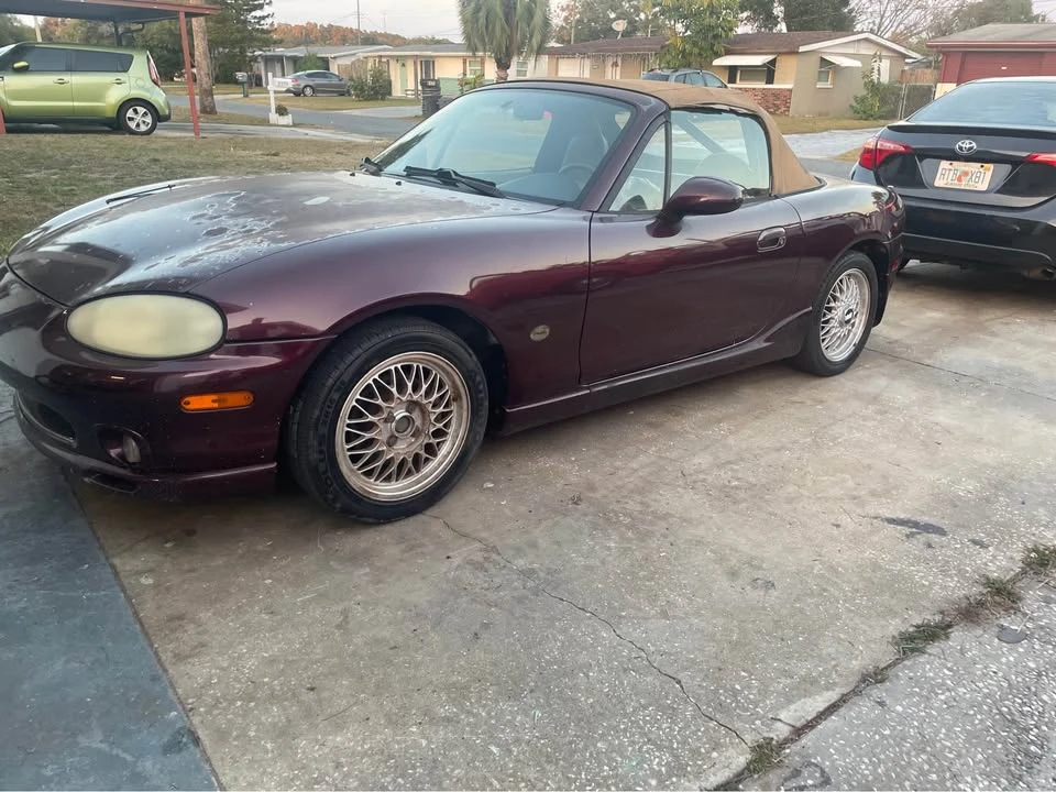 2000 Mazda NB MX-5 Miata - Image 3 of 3