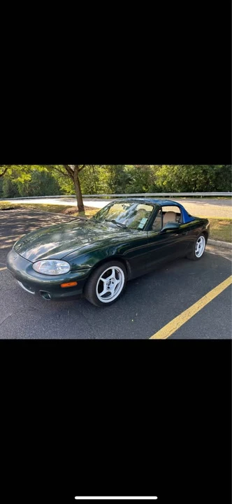 2000 Mazda NB MX-5 Miata - Image 3 of 10