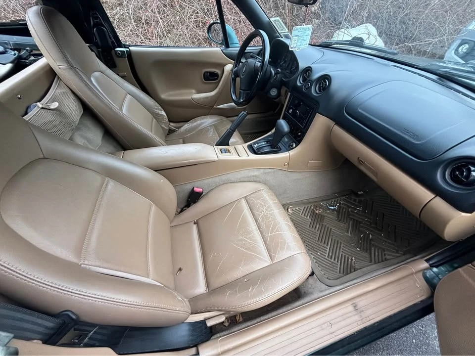 2000 Mazda NB MX-5 Miata - Image 6 of 10