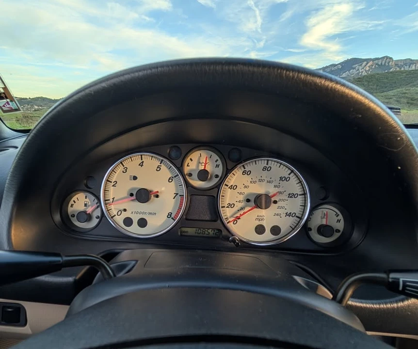 2000 Mazda NB MX-5 Miata - Image 18 of 20
