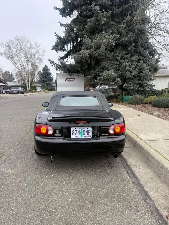 2000 Mazda NB MX-5 Miata - Image 3 of 10