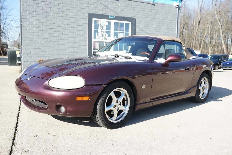 2000 Mazda NB MX-5 Miata - Image 3 of 12