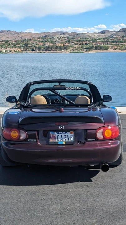 2000 Mazda NB MX-5 Miata - Image 2 of 12