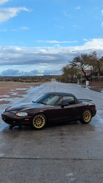 2000 Mazda NB MX-5 Miata - Image 4 of 12