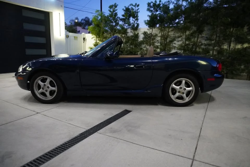 2000 Mazda NB MX-5 Miata - Image 18 of 19