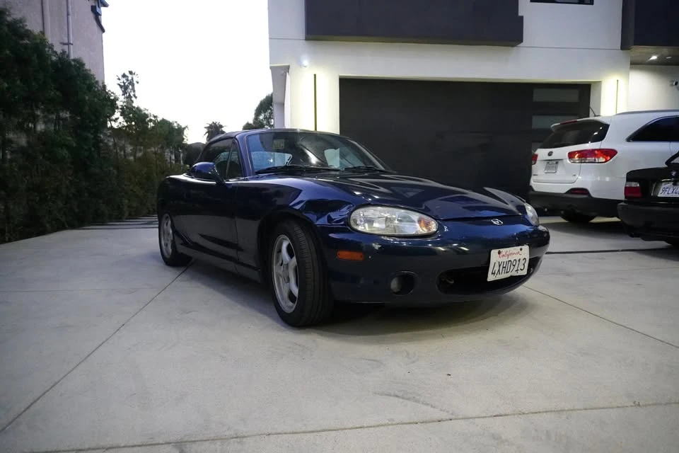 2000 Mazda NB MX-5 Miata - Image 3 of 19