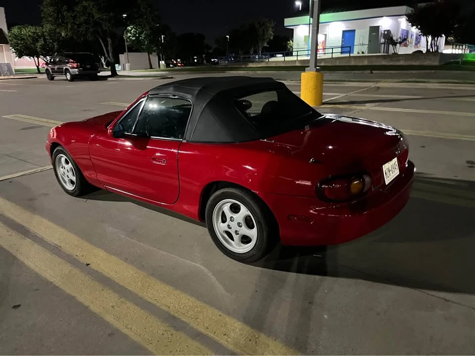 2000 Mazda NB MX-5 Miata - Image 3 of 6
