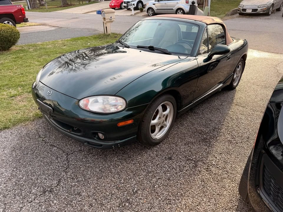 2000 Mazda NB MX-5 Miata - Image 3 of 3