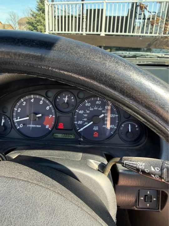 2000 Mazda NB MX-5 Miata - Image 5 of 11