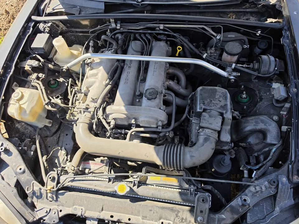2000 Mazda NB MX-5 Miata - Image 6 of 9