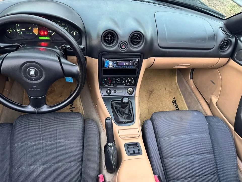 2000 Mazda NB MX-5 Miata - Image 10 of 13