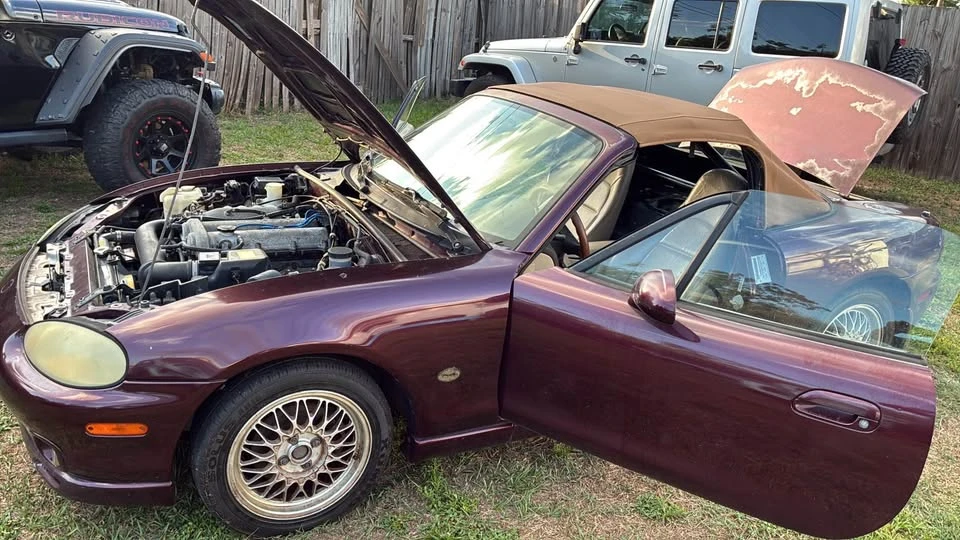 2000 Mazda NB MX-5 Miata - Image 15 of 20